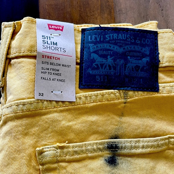 Men’s Denim Shorts - Picture 4 of 7